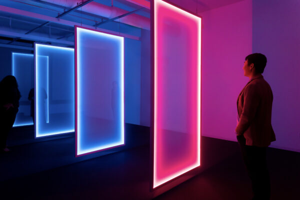 Lumasonic Planes by Johannes & Harriet Girardoni, light and sound installation